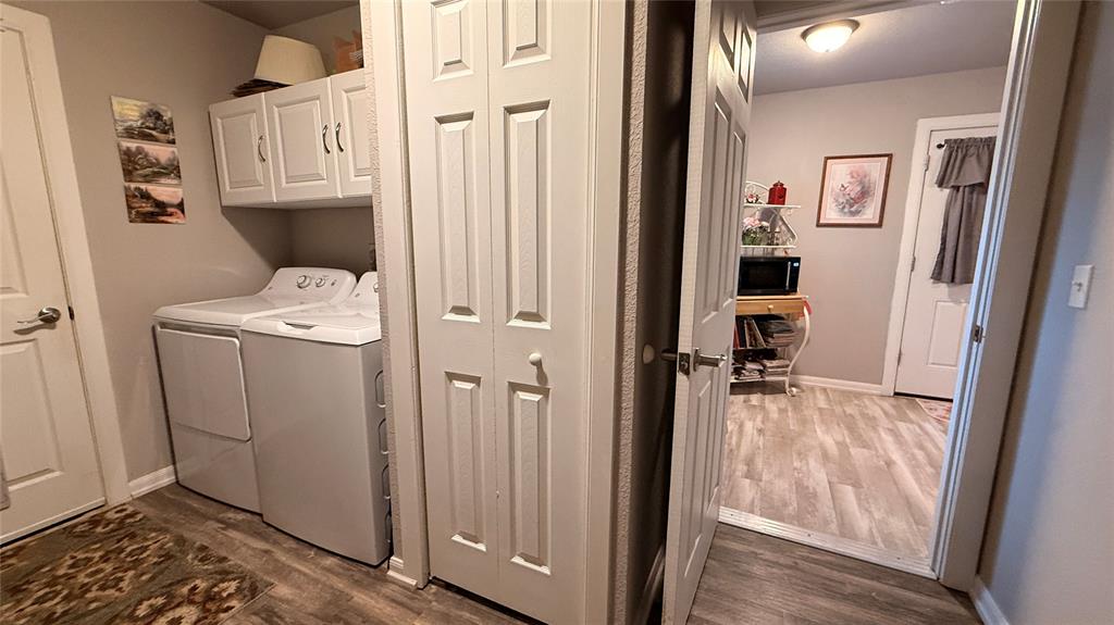 Shawnee, Oklahoma 74801, United States, 3 Bedrooms Bedrooms, ,2 BathroomsBathrooms,Residential,Active,198604