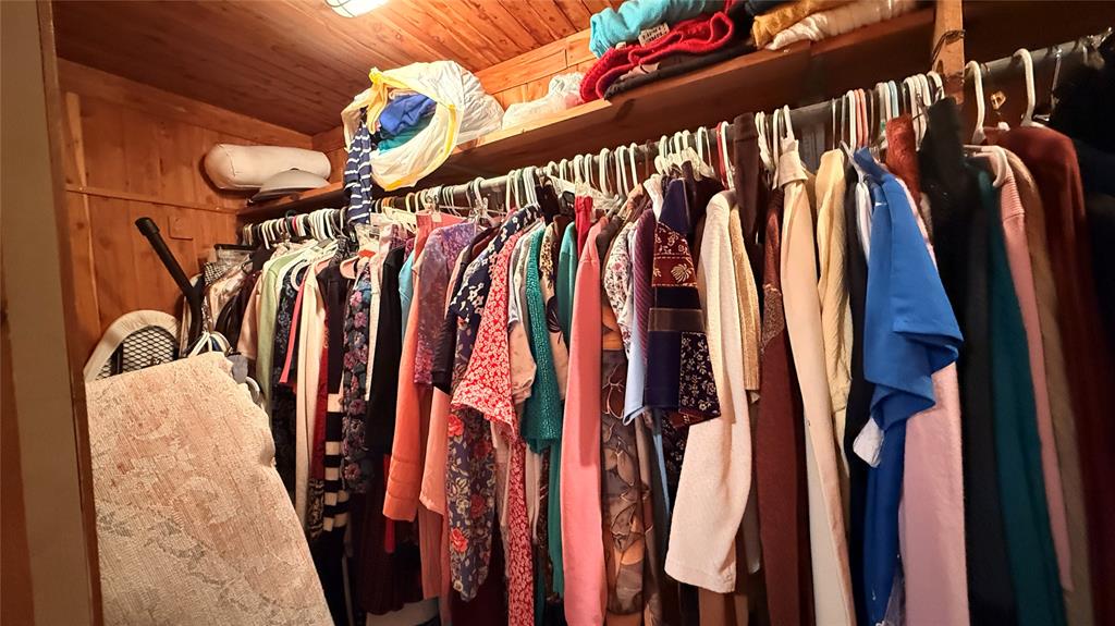 Shawnee, Oklahoma 74801, United States, 3 Bedrooms Bedrooms, ,2 BathroomsBathrooms,Residential,Active,198604