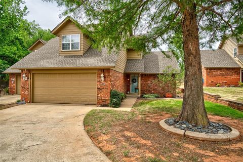 Photo of 20 Coventry Court, Edmond, OK 73012 (MLS # 1230433)