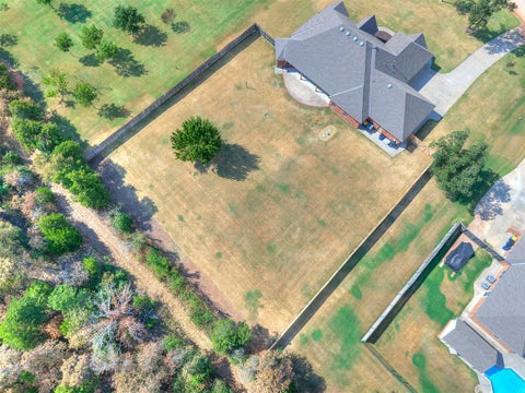 Photo of 16956 Fox Trot Court, Choctaw, OK 73020 (MLS # 1246764)