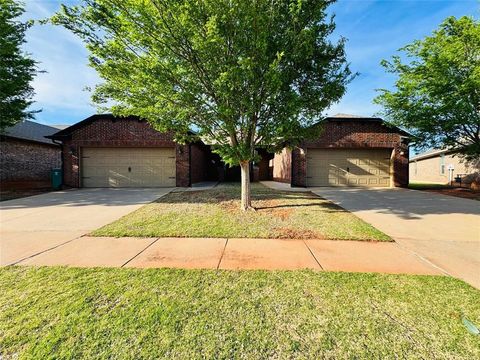 Photo of 18208 Manera Way, Edmond, OK 73012 (MLS # 1225351)