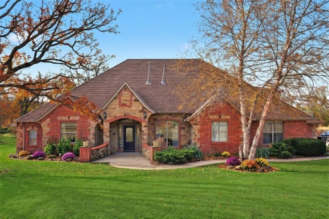 Photo of 7416 NE 133rd Street, Edmond, OK 73013 (MLS # 1252145)