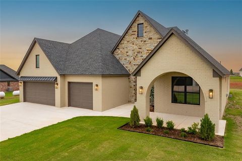 Photo of 11440 Skyline View, Guthrie, OK 73044 (MLS # 1232190)