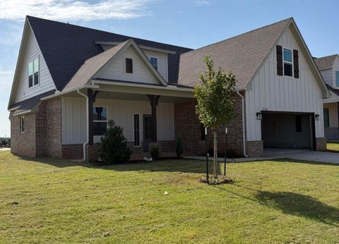 Photo of 2156 Josslyn Place, Edmond, OK 73034 (MLS # 1235975)