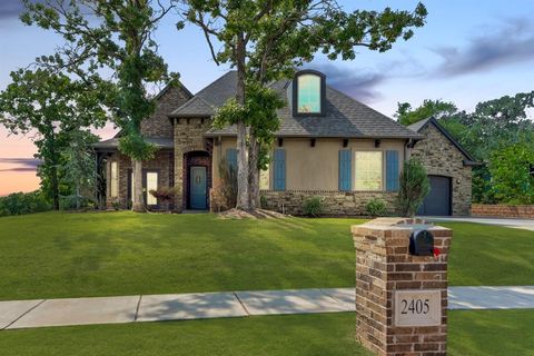 Photo of 2405 Rumble Court, Edmond, OK 73034 (MLS # 1221024)