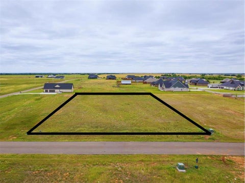 Photo of 11381 Landing Strip Lane, Guthrie, OK 73044 (MLS # 1255654)