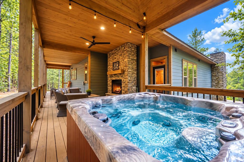 107 Creek Side Trail