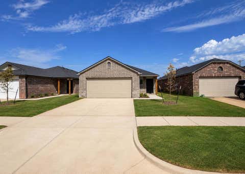 Photo of 12917 Florence Lane, Yukon, OK 73099 (MLS # 1242200)