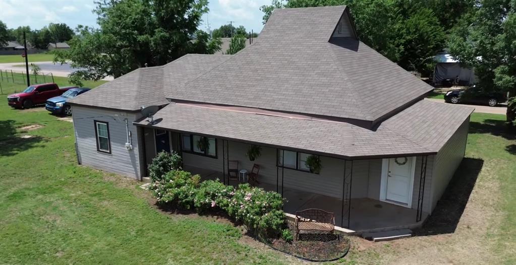 Photo 1 of 40 — 418 W Grimes Avenue, Cashion, OK 73016