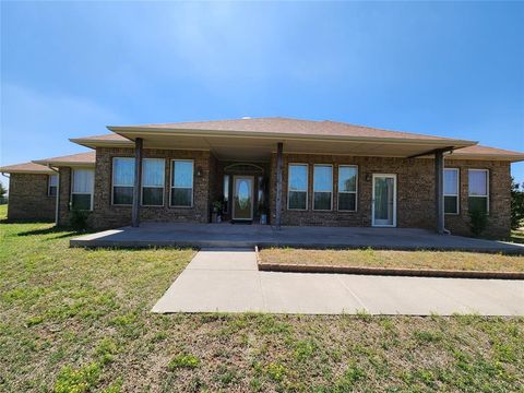 Photo of 6501 Overview Drive, Blanchard, OK 73010 (MLS # 1223878)