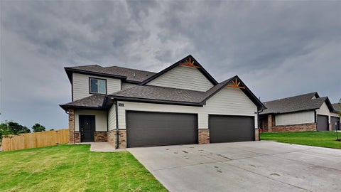 Photo of 12501 Florence Lane, Yukon, OK 73099 (MLS # 1250727)