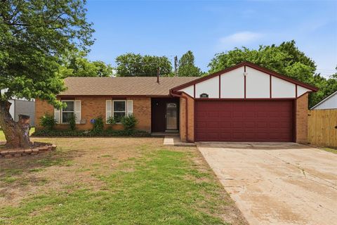 Photo of 1604 NE 4th Street, Moore, OK 73160 (MLS # 1226054)