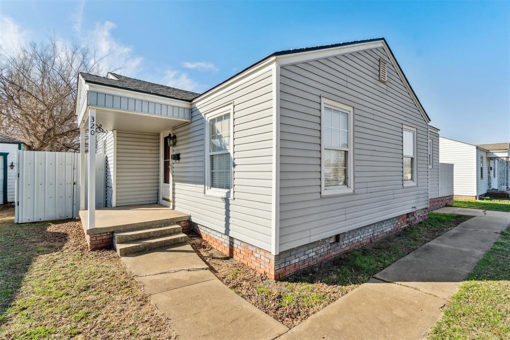 Photo 1 of 44 — 320 E Grumman Drive, Oklahoma City, OK 73110