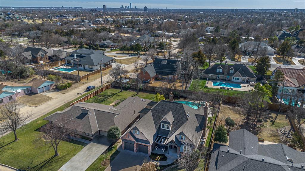 Nichols Hills, Oklahoma, 73120, United States, 4 Bedrooms Bedrooms, ,4 BathroomsBathrooms,Residential,Active,2019456