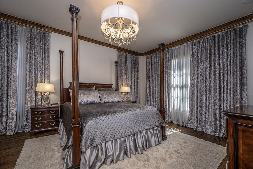 Nichols Hills, Oklahoma, 73120, United States, 4 Bedrooms Bedrooms, ,4 BathroomsBathrooms,Residential,Active,2019456