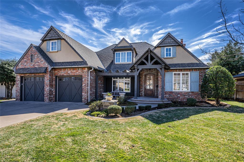 Nichols Hills, Oklahoma, 73120, United States, 4 Bedrooms Bedrooms, ,4 BathroomsBathrooms,Residential,Active,2019456