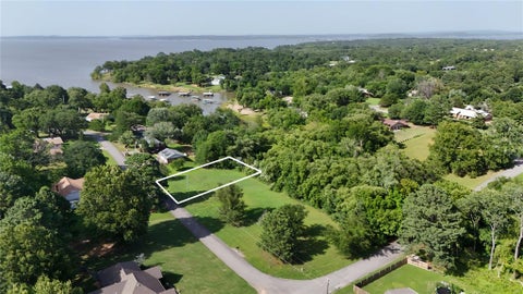 Photo of 1740 E McGill Circle, Eufaula, OK 74432 (MLS # 1238466)
