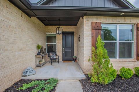 Photo of 5504 Asheville Way, Choctaw, OK 73020 (MLS # 1228158)