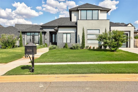 Photo of 3109 Suncrest Drive, Norman, OK 73072 (MLS # 1250163)
