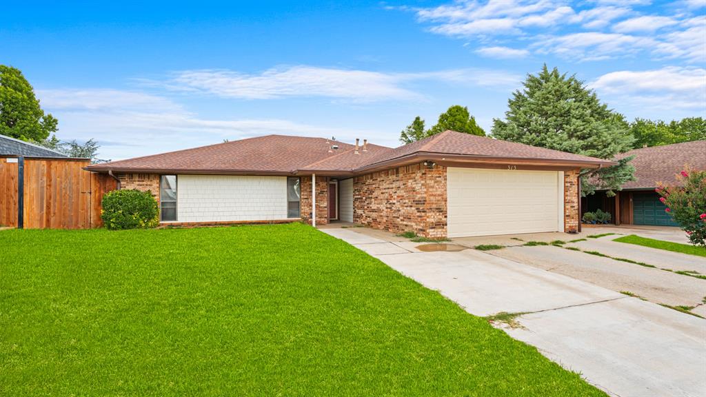 Photo 1 of 45 — 313 E Platt Drive, Yukon, OK 73099