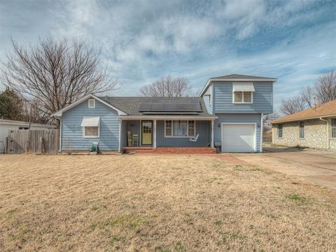 Photo of 1316 S Reno Avenue, El Reno, OK 73036 (MLS # 1211998)