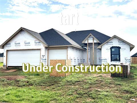 Photo of 16020 Navarra Way, Oklahoma City, OK 73170 (MLS # 1236778)