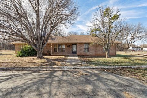 Photo of 2431 Weeden, Purcell, OK 73080 (MLS # 1207349)
