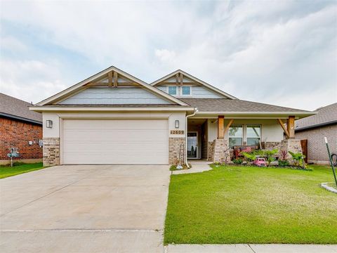 Photo of 12609 NW 4th Terrace, Yukon, OK 73099 (MLS # 1230892)