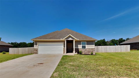 Photo of 11659 Split Oak Circle, Guthrie, OK 73044 (MLS # 1242595)
