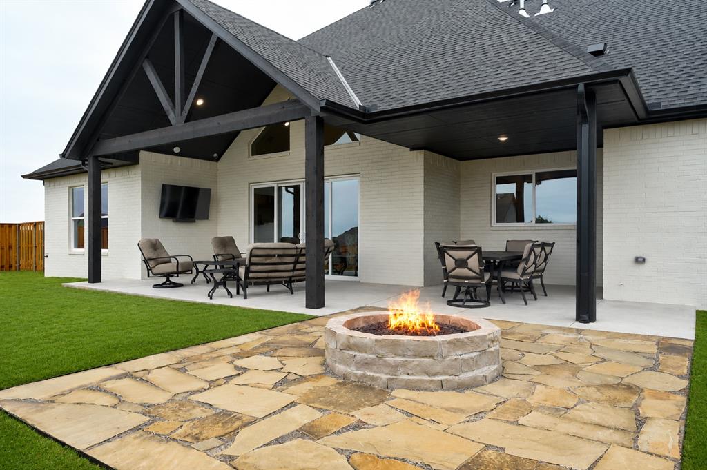 Arcadia, Oklahoma, 73007, United States, 4 Bedrooms Bedrooms, ,4 BathroomsBathrooms,Residential,Active,2044173