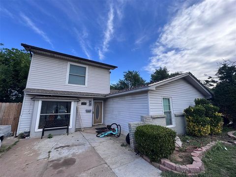 Photo of 2731 SW 61st Street, Oklahoma City, OK 73159 (MLS # 1230312)