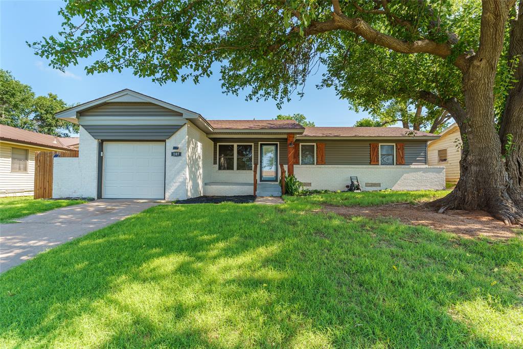 Photo 1 of 33 — 107 Florence Drive, Cordell, OK 73632