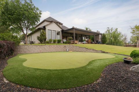 Photo of 2680 S Loblolly Lane, Edmond, OK 73012 (MLS # 1225529)