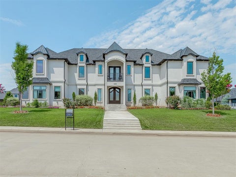 Photo of 6309 Gold Cypress Drive, Edmond, OK 73025 (MLS # 1239172)