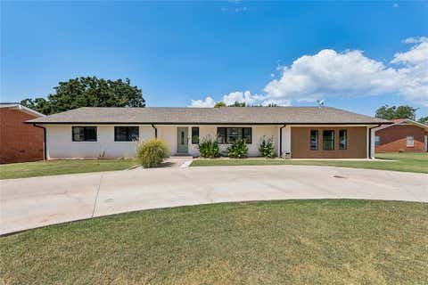 Photo of 115 Moorman Drive, Chandler, OK 74834 (MLS # 1245645)