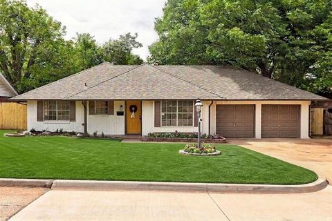 Photo of 1801 Hardy Drive, Edmond, OK 73013 (MLS # 1225020)