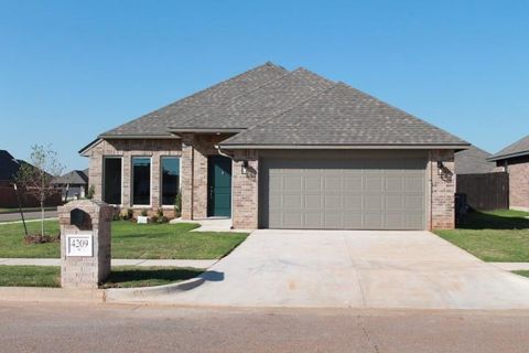 Photo of 4209 NW 152nd Street, Edmond, OK 73013 (MLS # 1189707)