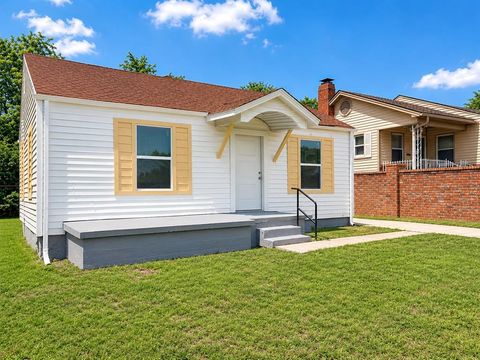 Photo of 1413 NE Grand Boulevard, Oklahoma City, OK 73117 (MLS # 1226835)