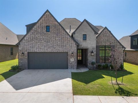 Photo of 15700 Flora Avenue, Edmond, OK 73013 (MLS # 1225536)