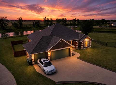 Photo of 8507 Hudson Lane, Piedmont, OK 73078 (MLS # 1230189)