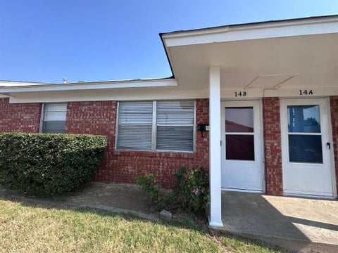 Photo of 500 Stinson Street #Apt 14B, Norman, OK 73072 (MLS # 1244712)