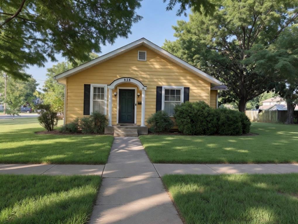 Photo 1 of 26 — 828 N Walnut Street 828, Pauls Valley, OK 73075