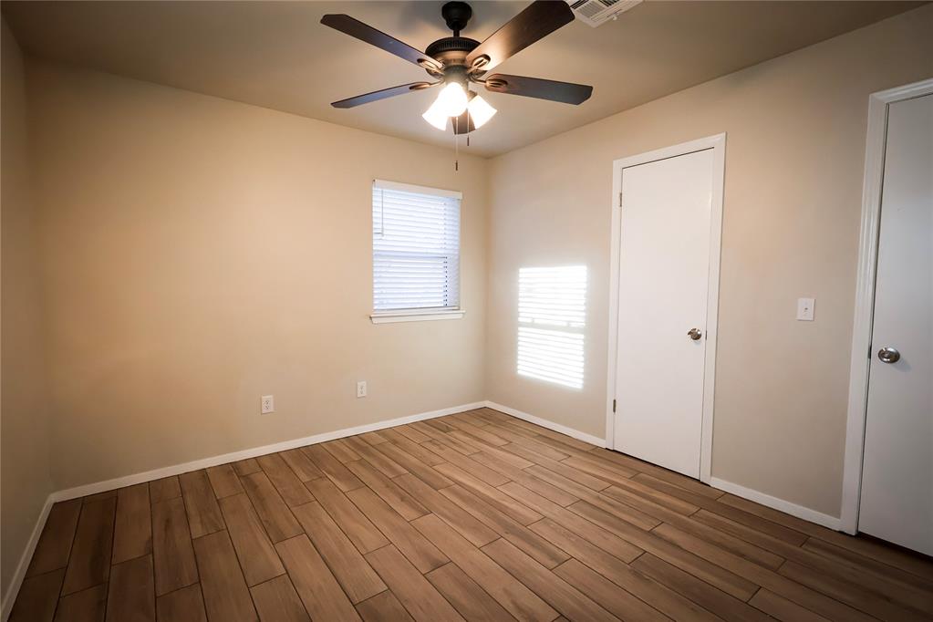 Shawnee, Oklahoma 74801, United States, 4 Bedrooms Bedrooms, ,2 BathroomsBathrooms,Residential,Active,242719