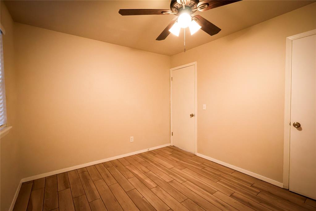 Shawnee, Oklahoma 74801, United States, 4 Bedrooms Bedrooms, ,2 BathroomsBathrooms,Residential,Active,242719