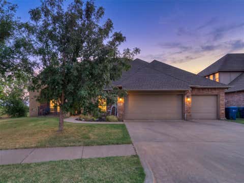 Photo of 13305 Ambleside Drive, Yukon, OK 73099 (MLS # 1244500)