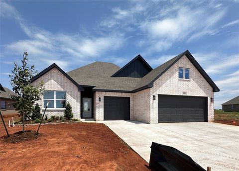 Photo of 1116 Copper Ridge Circle, Piedmont, OK 73078 (MLS # 1229749)