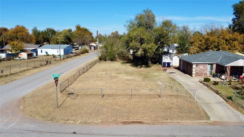 Photo of 801 SE 43rd Street, Oklahoma City, OK 73129 (MLS # 1201945)