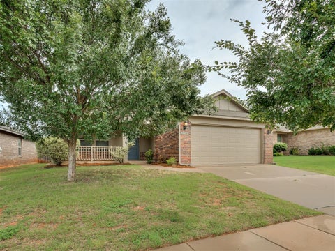 Photo of 2817 NW 188th Street, Edmond, OK 73012 (MLS # 1233802)