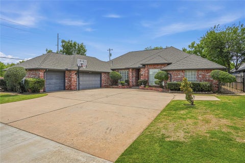Photo of 3600 Burlington Drive, Norman, OK 73072 (MLS # 1228088)