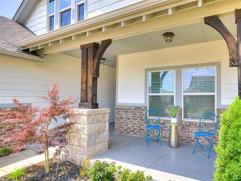 Photo of 2253 NW 187th Terrace, Edmond, OK 73012 (MLS # 1228624)
